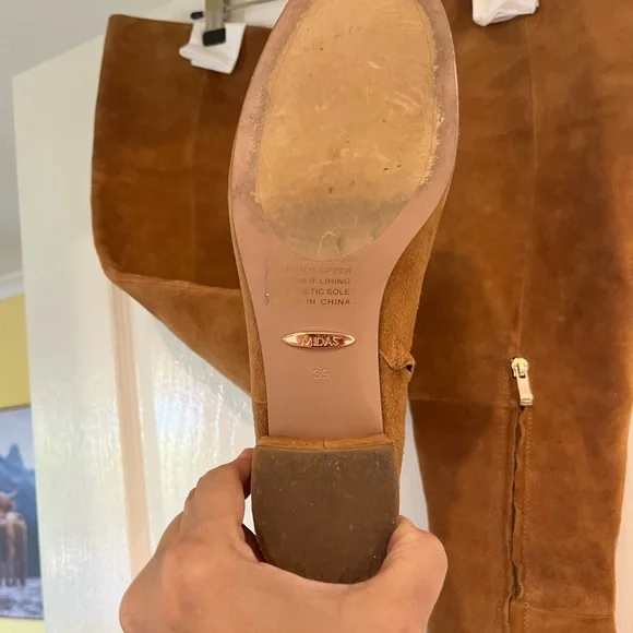 Knee high suede boots - Picture 2 of 4